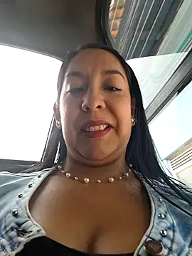Snapshot of Bella_keny chatting on 26, 12, 2024 Bella keny online show from 26, 12, 2024