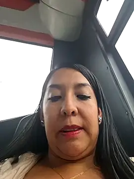 Snapshot of Bella_keny chatting on 24, 1, 2025 Bella keny online show from 24, 1, 2025