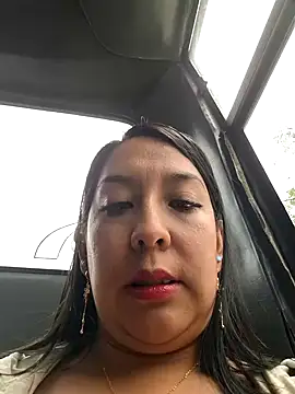 Snapshot of Bella_keny chatting on 6, 2, 2025 Bella keny online show from 6, 2, 2025