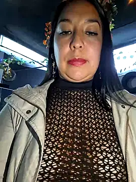 Snapshot of Bella_keny chatting on 6, 2, 2025 Bella keny online show from 6, 2, 2025