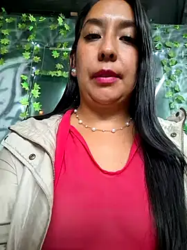 Snapshot of Bella_keny chatting on 13, 2, 2025 Bella keny online show from 13, 2, 2025