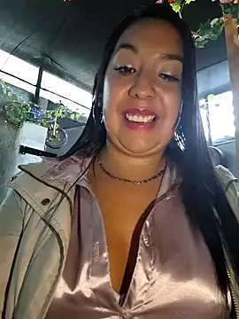 Snapshot of Bella_keny chatting on 15, 2, 2025 Bella keny online show from 15, 2, 2025