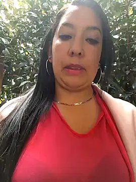Snapshot of Bella_keny chatting on 20, 2, 2025 Bella keny online show from 20, 2, 2025