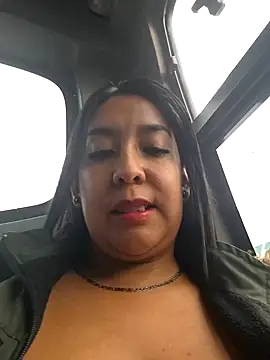 Snapshot of Bella_keny chatting on 18, 3, 2025 Bella keny online show from 18, 3, 2025