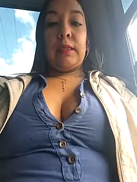 Snapshot of Bella_keny chatting on 22, 3, 2025 Bella keny online show from 22, 3, 2025