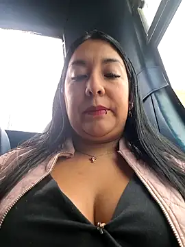 Snapshot of Bella_keny chatting on 18, 9, 2025 Bella keny online show from 18, 9, 2025