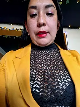 Snapshot of Bella_keny chatting on 26, 9, 2025 Bella keny online show from 26, 9, 2025
