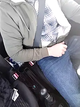 A man in public online show from 8, 1, 2026