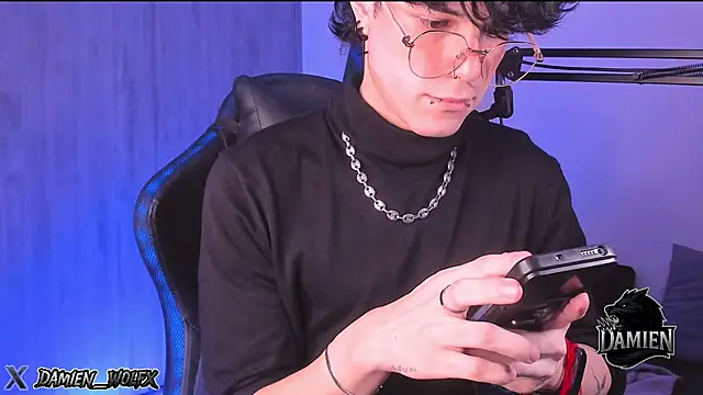 cinnamon boyxxx online show from 19, 9, 2025