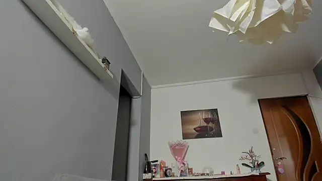 SexxyMeriem online show from 19, 5, 2026