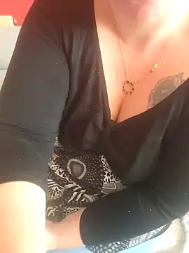 cruellaculdenfer67 online show from 5, 10, 2025