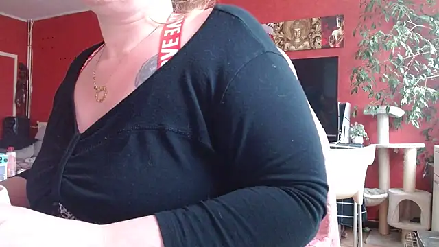 cruellaculdenfer67 online show from 27, 2, 2026