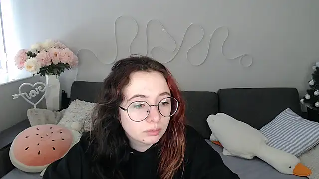 Snapshot of Mini_Diva chatting on 23, 2, 2026 Mini Diva online show from 23, 2, 2026