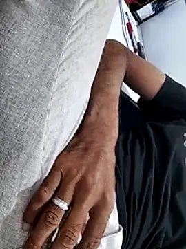 Heman100492 online show from 13, 12, 2025