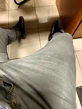 Snapshot of onbifeet chatting on 5, 3, 2026 onbifeet online show from 5, 3, 2026