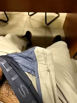 Snapshot of onbifeet chatting on 10, 3, 2026 onbifeet online show from 10, 3, 2026