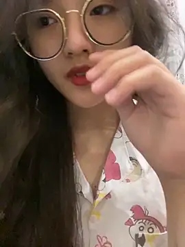 Krixxi22 online show from 21, 3, 2025