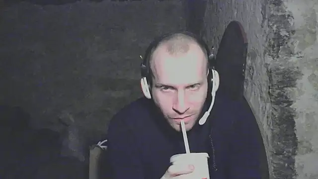 Snapshot of GoodSeksLove chatting on 7, 3, 2025 GoodSeksLove online show from 7, 3, 2025