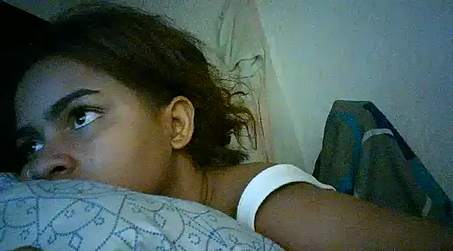 Bellabeltrann online show from 15, 1, 2025