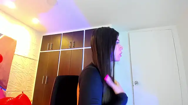 Snapshot of Charlotte_Ice1 chatting on 18, 2, 2025 Charlotte Ice1 online show from 18, 2, 2025