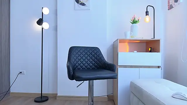 Miarouss3 online show from 15, 1, 2026