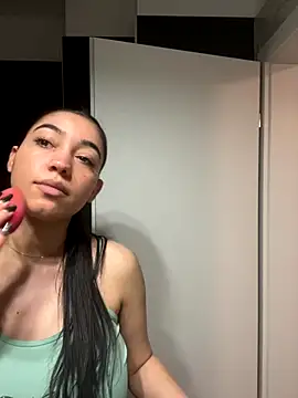 Snapshot of Amy_Sin chatting on 2, 12, 2025 Amy Sin online show from 2, 12, 2025