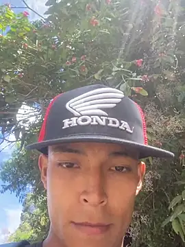 Snapshot of Demiansteven2 chatting on 3, 2, 2026 Demiansteven2 online show from 3, 2, 2026