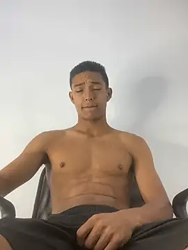 Snapshot of Demiansteven2 chatting on 4, 2, 2026 Demiansteven2 online show from 4, 2, 2026