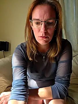 SpiceLea online show from 16, 9, 2025