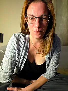 SpiceLea online show from 13, 10, 2025