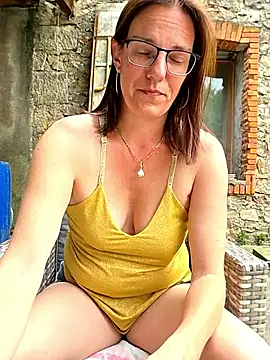 SpiceLea online show from 11, 4, 2026