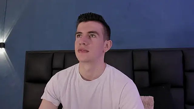 MikaelSlow online show from 11, 9, 2025