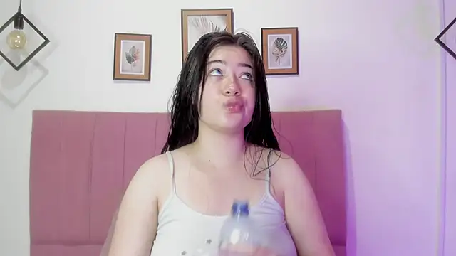 GENNESIS LOVE online show from 28, 9, 2025