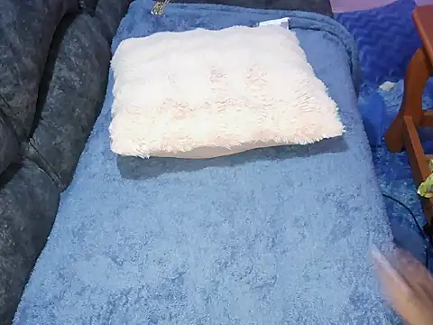 petitev online show from 20, 10, 2025