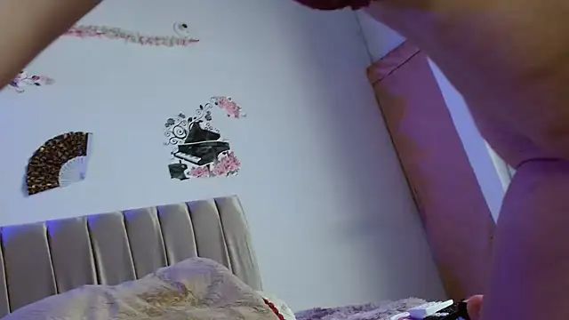 Sexylove 1977 online show from 22, 11, 2025