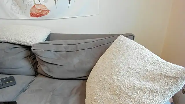 luxgray online show from 20, 2, 2025