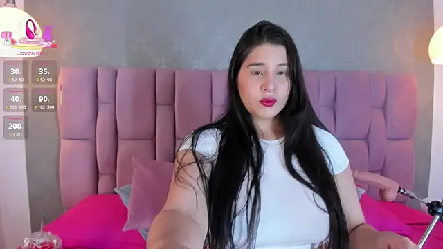 brithanyadams23 online show from 4, 3, 2025