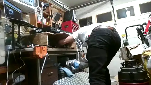 tongueispowerr6d9 online show from 10, 12, 2024