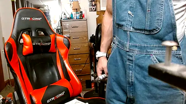 tongueispowerr6d9 online show from 5, 7, 2026