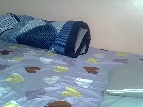 sweet rozie online show from 7, 4, 2026