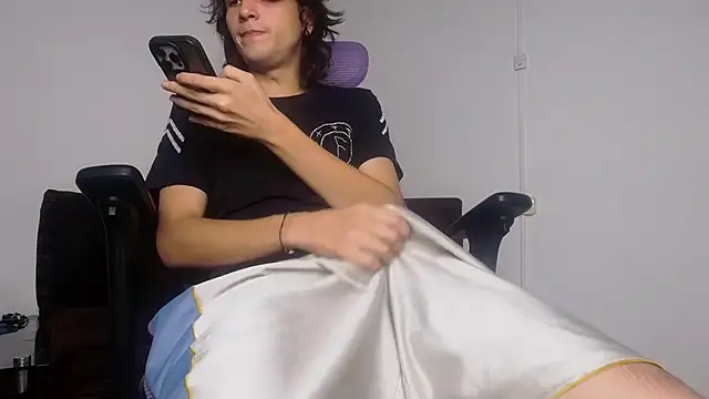 alex connorr online show from 9, 6, 2026