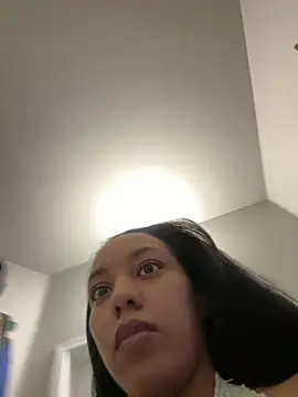 Snapshot of juicyyy323 chatting on 27, 12, 2024 juicyyy323 online show from 27, 12, 2024