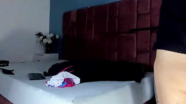 Snapshot of NinaInk chatting on 22, 1, 2025 NinaInk online show from 22, 1, 2025