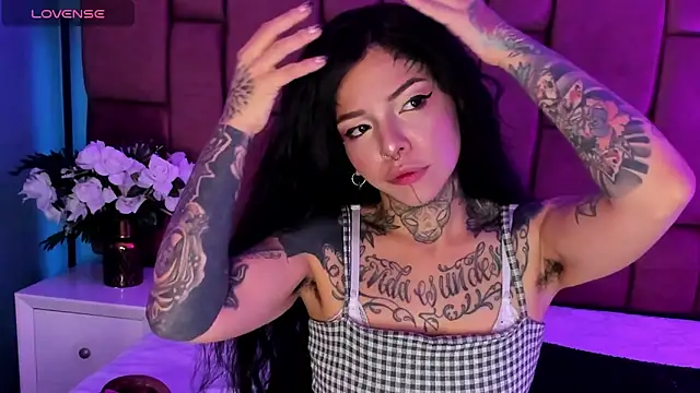 Snapshot of NinaInk chatting on 18, 3, 2025 NinaInk online show from 18, 3, 2025