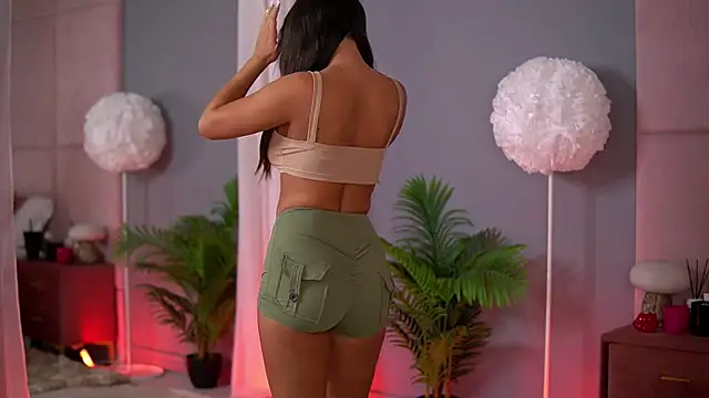 AlmaLuv online show from 13, 7, 2026