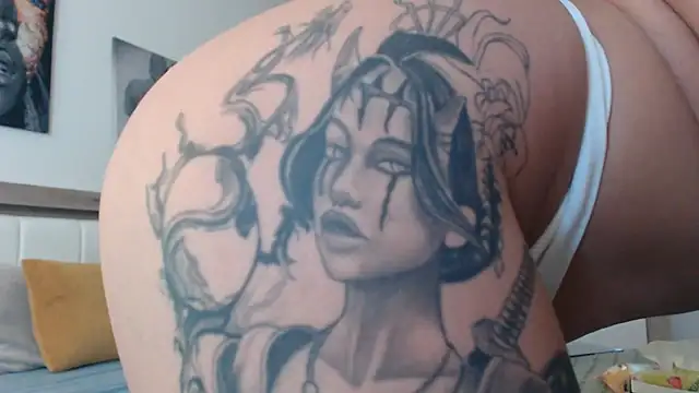 LaylaCruzRose online show from 24, 1, 2025