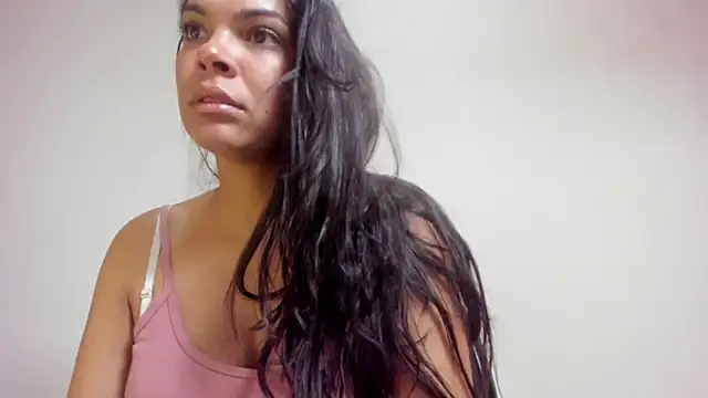 Snapshot of Sweetdreamses_ chatting on 25, 2, 2025 Sweetdreamses  online show from 25, 2, 2025