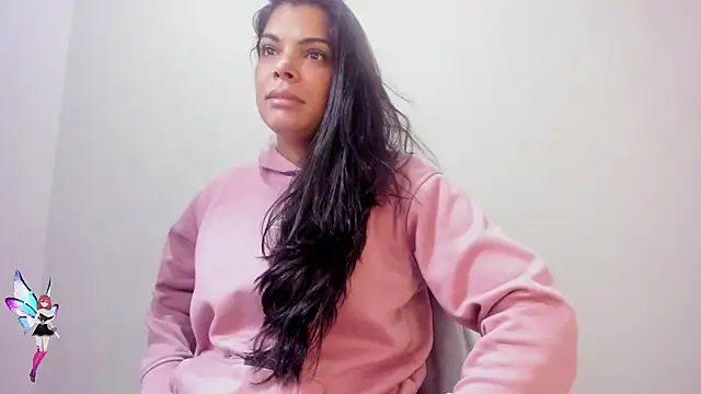 Snapshot of Sweetdreamses_ chatting on 6, 3, 2025 Sweetdreamses  online show from 6, 3, 2025