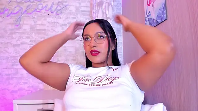 ellamontoya online show from 25, 2, 2025