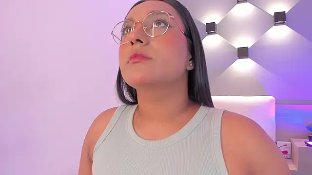 ellamontoya online show from 17, 3, 2025